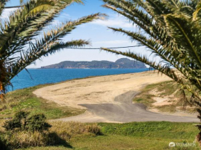 Four Palm's, Emu Park